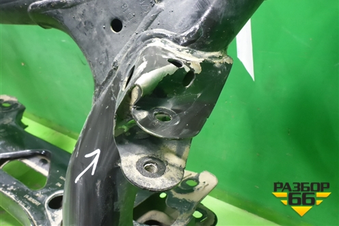 Балка задняя (4M0500025) для Audi Q7 c 2015г (Ку 7)