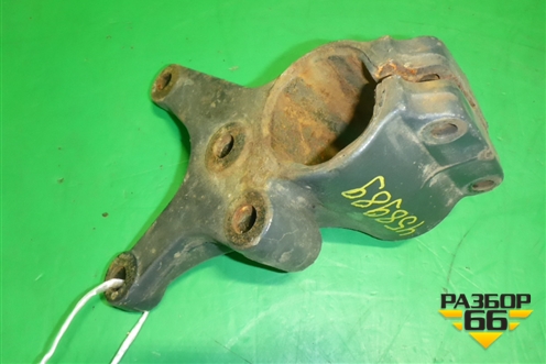 Кронштейн глушителя (основного к раме) (9424920741) для Mercedes Benz TRUCK Axor 2 с 2004г (Аксор)