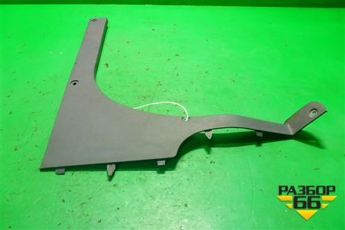 Накладка внутренняя (за задним сиденьем правая) (857231G000) для Kia Rio с 2005-2011г (Рио 2)