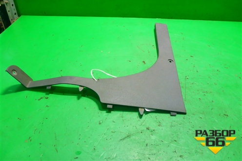 Накладка внутренняя (за задним сиденьем левая) (857221G000) для Kia Rio с 2005-2011г (Рио 2)