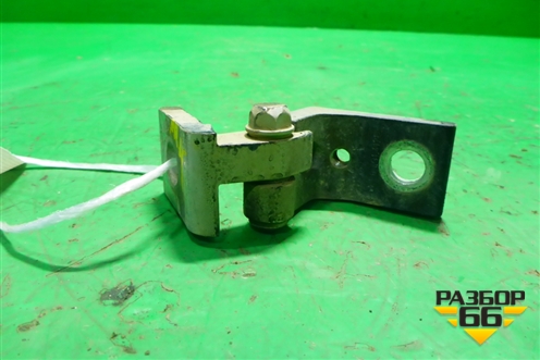 Петля двери передней правой нижняя для Skoda Fabia с 1999-2007г (Фабия)