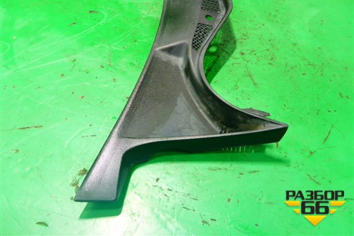 Решетка стеклоочистителей (6Y1819415A) для Skoda Fabia с 1999-2007г (Фабия)