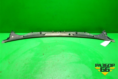 Решетка стеклоочистителей (6Y1819415A) для Skoda Fabia с 1999-2007г (Фабия)