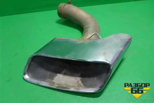 Насадка на глушитель (левая) (4M0253681J) для Audi Q7 c 2015г (Ку 7)