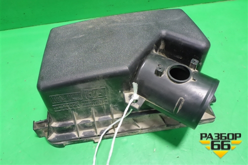 Корпус воздушного фильтра (верхняя часть) (1770536060) для Toyota Camry V50 с 2011-2018г (Камри)