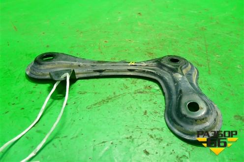 Кронштейн подрамника правый (задний) для Toyota Corolla (E15) с 2006-2013г (Королла 150)