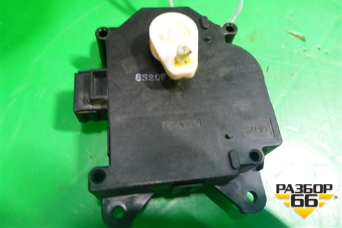 Моторчик заслонки отопителя для Toyota Corolla (E18) с 2012-2019г (Королла 180)