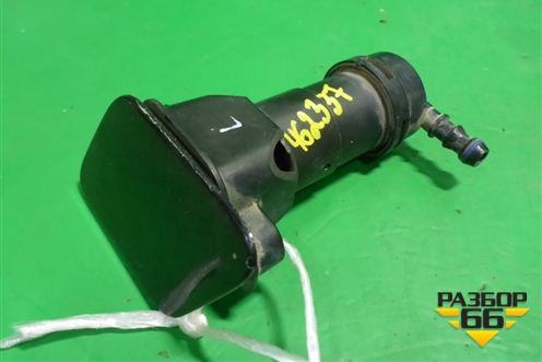 Форсунка омывателя фары левая (8E0955101) для Audi A4 (В6) с 2000-2006г (А4)