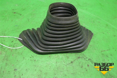 Кожух рулевой колонки для Mercedes Benz TRUCK Axor 2 с 2004г (Аксор)