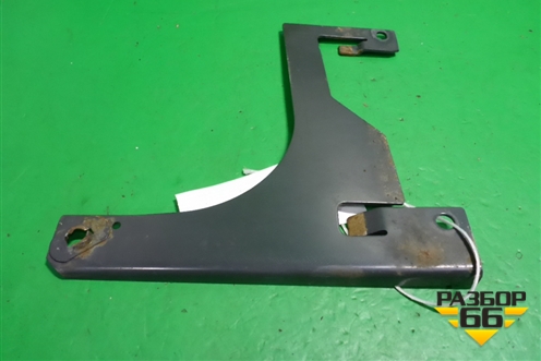 Кронштейн  (пыльника двигателя правый) для Mercedes Benz TRUCK Axor 2 с 2004г (Аксор)