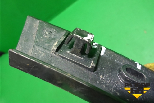 Накладка заднего крыла левого (4M0853817) для Audi Q7 c 2015г (Ку 7)