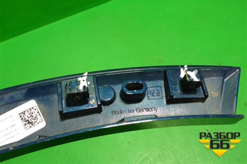 Накладка заднего крыла правого (4M0853818E) для Audi Q7 c 2015г (Ку 7)