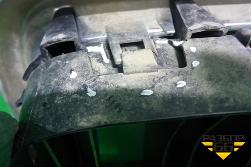 Решетка радиатора правая (7316076) для BMW X5 F15 с 2013г (Х5 Ф15)