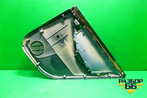 Обшивка двери задней левой под механику (хетчбэк) (677761304) для Toyota Corolla (E12) с 2001-2007г (Королла 120)