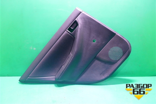 Обшивка двери задней левой под механику (хетчбэк) (677761304) для Toyota Corolla (E12) с 2001-2007г (Королла 120)