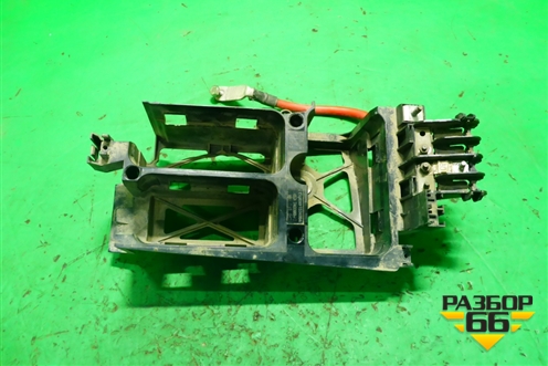 Корпус блока предохранителей (нижняя часть) (1534964) для Opel Astra H с 2004-2015г (Астра Аш)