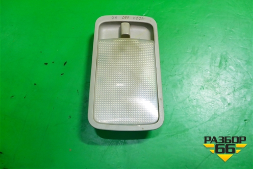 Плафон салонный центральный для Toyota Corolla (E12) с 2001-2007г (Королла 120)