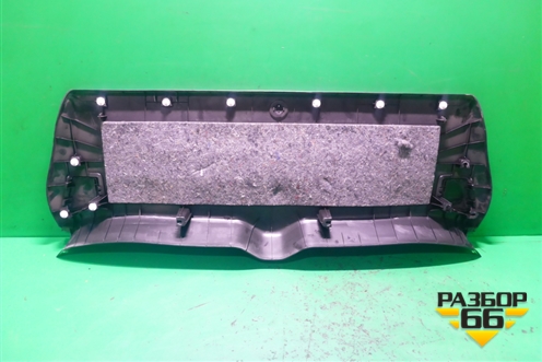 Обшивка двери багажника (верхней) (7224A019) для Peugeot 4007 с 2008г