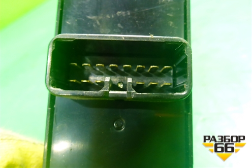 Модуль управления стеклоподъёмниками (8608A060) для Peugeot 4007 с 2008г