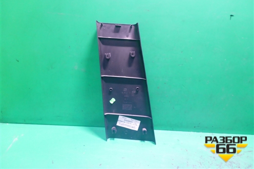 Обшивка стойки центральная нижняя правая (EMG500400) для Land Rover Range Rover Sport с 2005-2012г (Спорт)