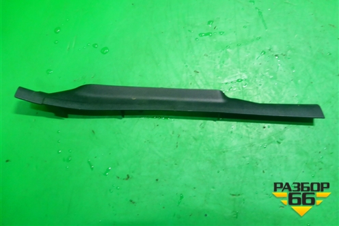 Накладка на торпедо (вертикальная левая) (EMB500231) для Land Rover Range Rover Sport с 2005-2012г (Спорт)