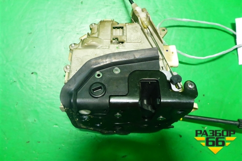 Замок двери задней левой (6 контактов) для Audi A4 (В8) с 2007-2015г (А4)