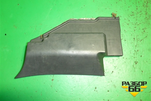 Накладка на торпедо (под бордачком) для Toyota Avensis с 2003-2009г (Авенсис)