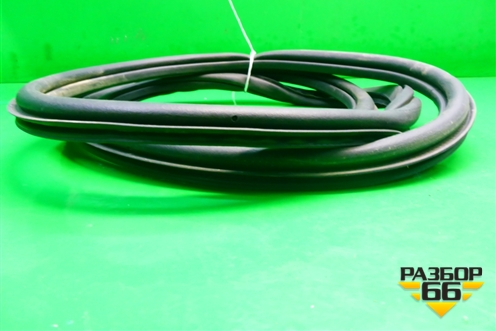 Уплотнитель двери задней левой для Volkswagen Jetta с 2010-2019г (Джетта)