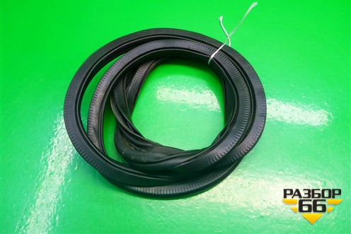 Уплотнитель двери передней правой для Volkswagen Jetta с 2010-2019г (Джетта)