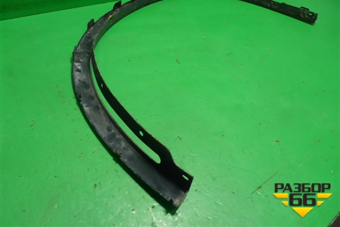 Накладка переднего крыла правого (51177294374) для BMW X5 F15 с 2013г (Х5 Ф15)