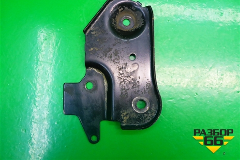 Кронштейн подрамника правый (задний) (8200823807) для Renault Duster I с 2010-2021г (Дастер)