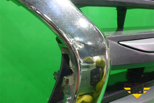 Решетка радиатора (после 2014г не под камеру) (5310160850) для Lexus GX-460 с 2009г (ГХ)