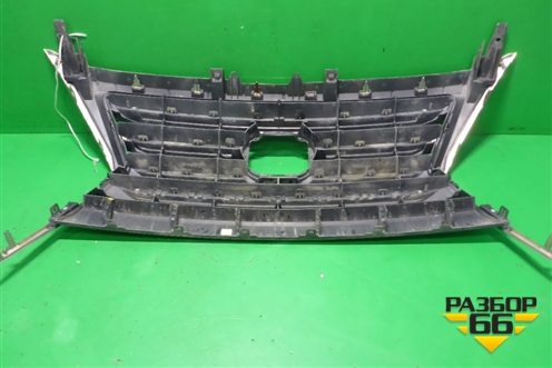 Решетка радиатора (после 2014г не под камеру) (5310160850) для Lexus GX-460 с 2009г (ГХ)