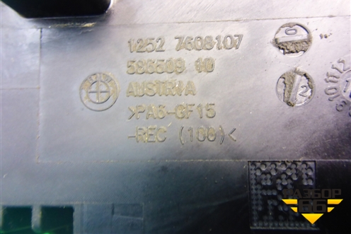 Кронштейн проводки (7608107) для BMW 1-серия F20/F21 с 2011г