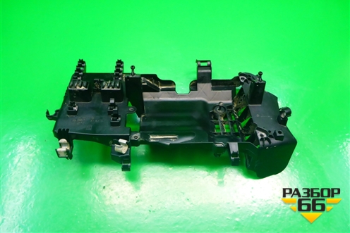 Кронштейн проводки (7608107) для BMW 1-серия F20/F21 с 2011г