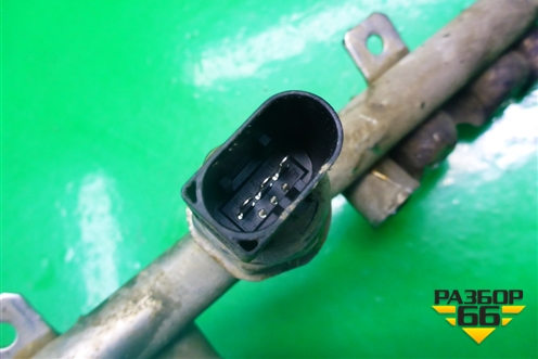 Рейка топливная рампа (1.6л N13B16A) для BMW 1-серия F20/F21 с 2011г