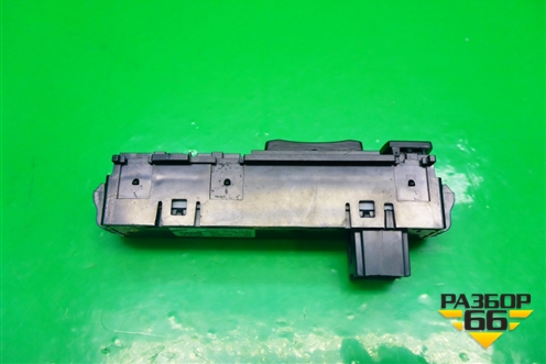 Модуль кнопок (9252911) для BMW 1-серия F20/F21 с 2011г