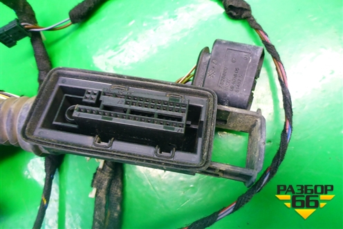 Проводка двери правой для BMW 1-серия F20/F21 с 2011г