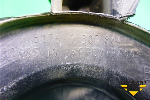 Уплотнитель капота (передний правый) (51767307864) для BMW 1-серия F20/F21 с 2011г