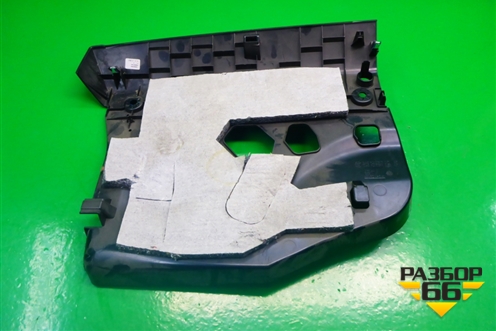 Накладка на торпедо (над ногами пассажира) (51459205397) для BMW 1-серия F20/F21 с 2011г