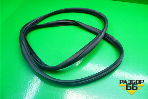 Уплотнитель двери задней правой для Skoda Fabia с 2007-2014г (Фабия)