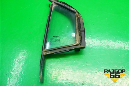 Стекло двери передней правой форточка (5ти дверный кузов 2007г) для Toyota Yaris с 2005-2011г (Ярис)