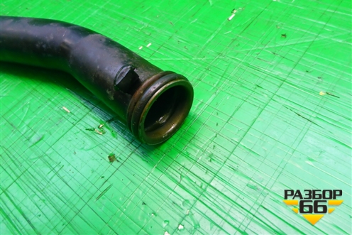 Трубка системы охлаждения (2.0л G4GC) для Kia Ceed с 2006-2012г (Сид 1)