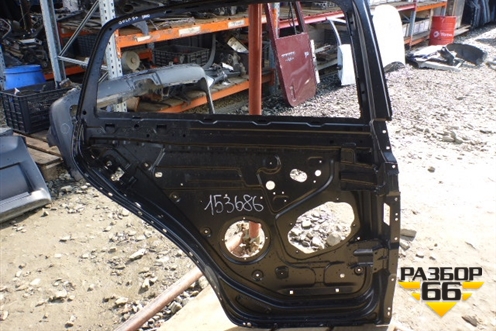 Рамка двери задней правой (новая) (5M0833302M) для Volkswagen Golf V Plus с 2005-2014г (Гольф 5 Плюс)