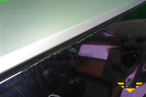 Накладка двери задней правой (4M0853970F) для Audi Q7 c 2015г (Ку 7)