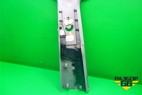 Обшивка стойки центральная правая (7L6867240) для Volkswagen Touareg c 2002-2010г (Туарег)