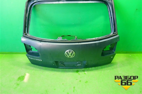 Дверь багажника без стекла (USA) для Volkswagen Touareg c 2002-2010г (Туарег)