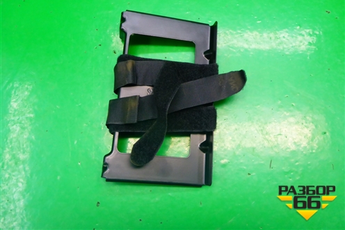 Кронштейн (огнетушителя) (7l0012130) для Volkswagen Touareg c 2002-2010г (Туарег) (7L0012130)