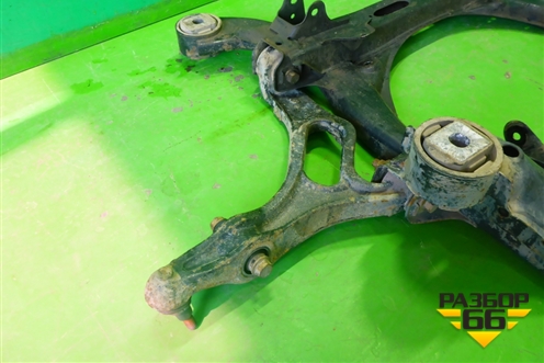 Подрамник передний АКПП (с рычагами) (7L0400025) для Volkswagen Touareg c 2002-2010г (Туарег)