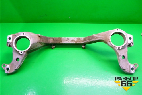 Балка передняя поперечная (крепления опор двигателя) (7L0199207) для Volkswagen Touareg c 2002-2010г (Туарег)